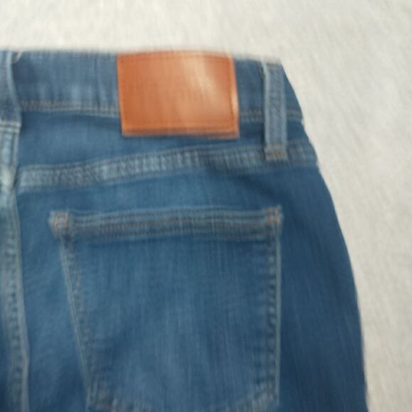 LUCKY BRAND JEANS AVA CROP SZ 6/28 MID RISE COTTON BLEND BLUE WITH GREAT WASH. - Picture 8 of 9